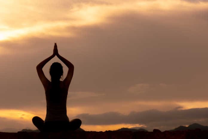 five-ways-meditation-can-start-improving-your-life-right-now-mentally-and-physically